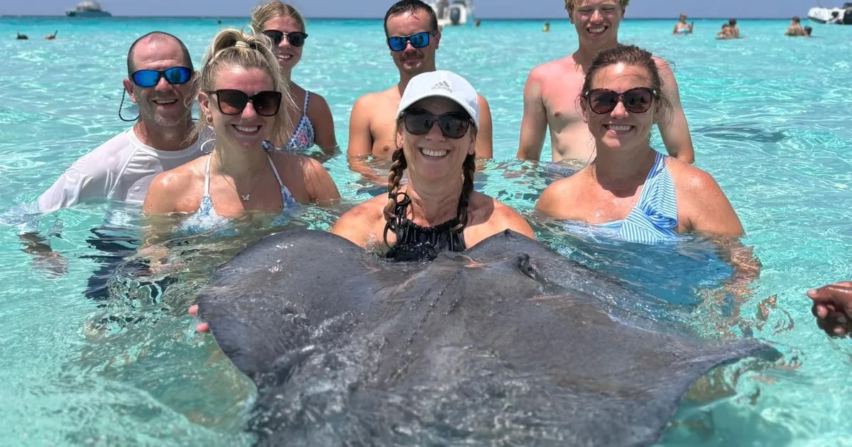 Excursion privée en bateau de luxe à Grand Cayman